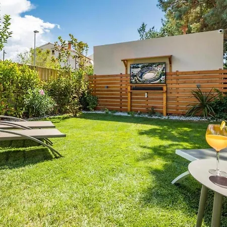 Andrija In For 9 People With Sea View & Heated Pool - Only 400 M From The