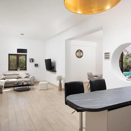 Andrija In For 9 People With Sea View, Kids Playground & Heated Pool - Only 400 M From The Villa *